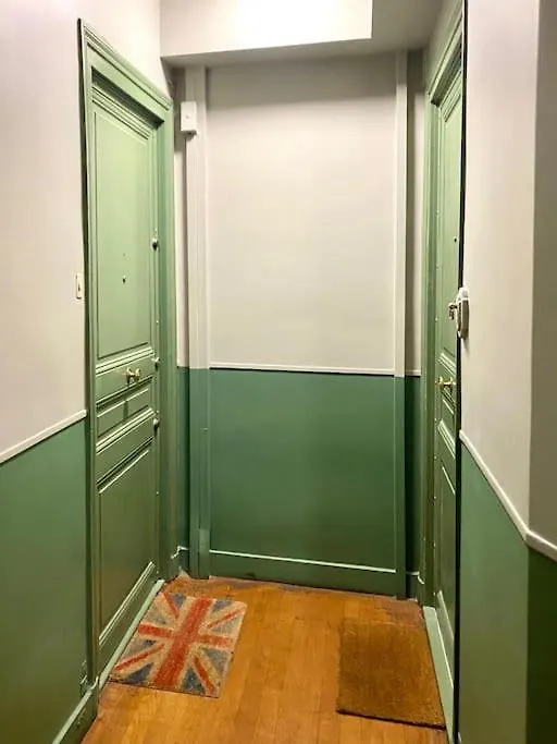 Apartment De Charme Pres Montmartre *